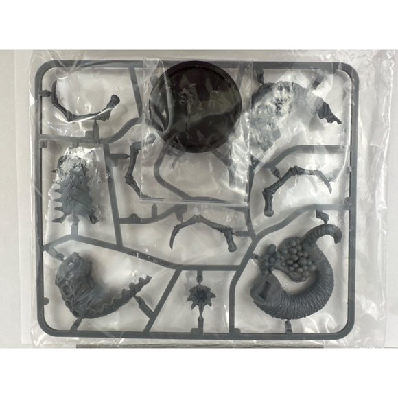 Shadows of Brimstone Forbidden Fortress Gastral Tyrant XL Figure Unpunched - Picture 2 of 3